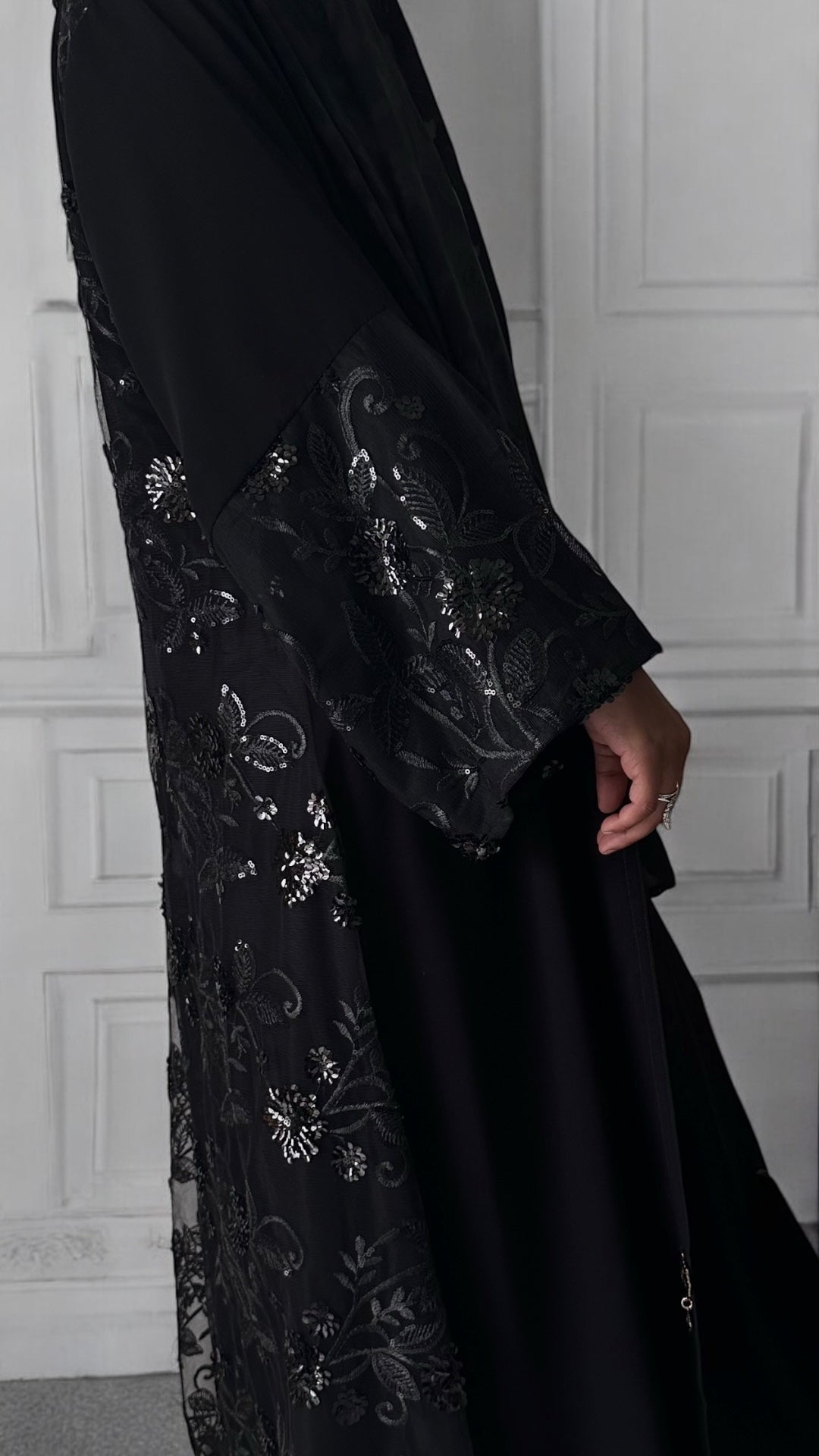 Empress Elegance Abaya