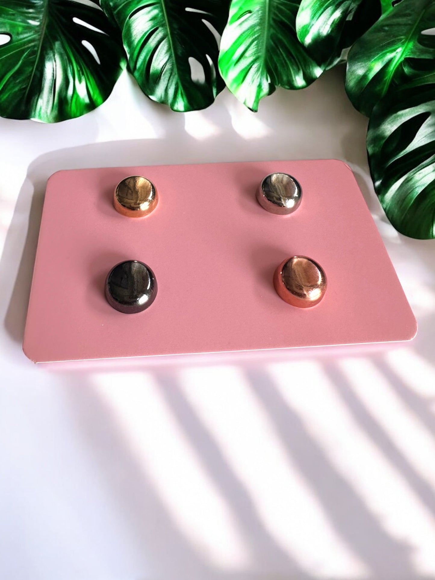 Metallic Luxe Magnetic Hijab Pins – Set of 4