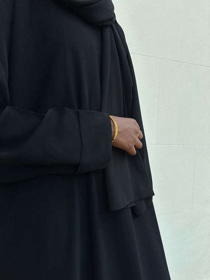 Black Elegance Closed Abaya Set
