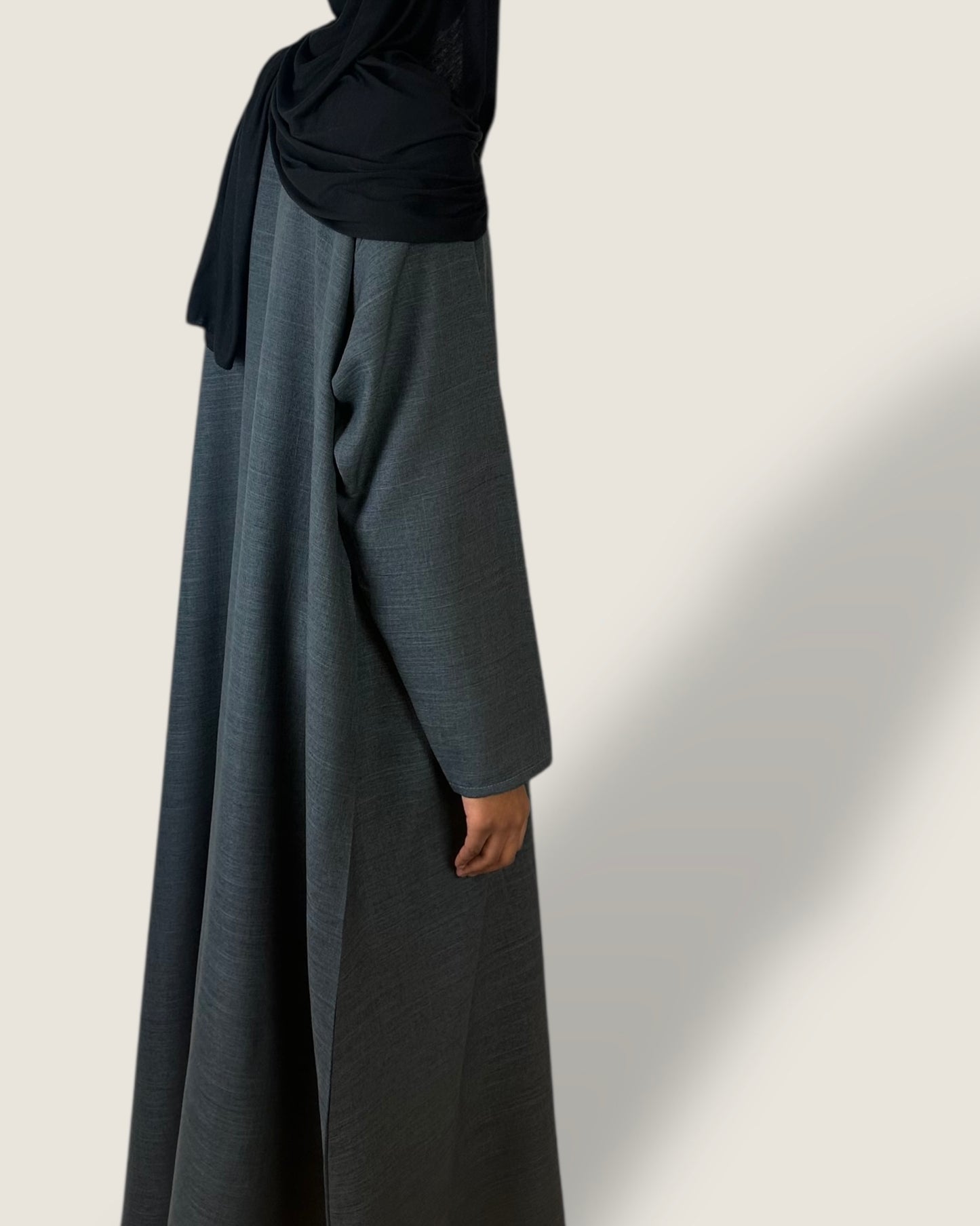 Closed Grey Linen Abaya