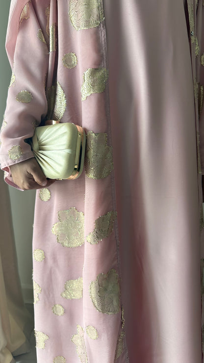 Fleur-de-Luxe Pink Abaya (clearance)