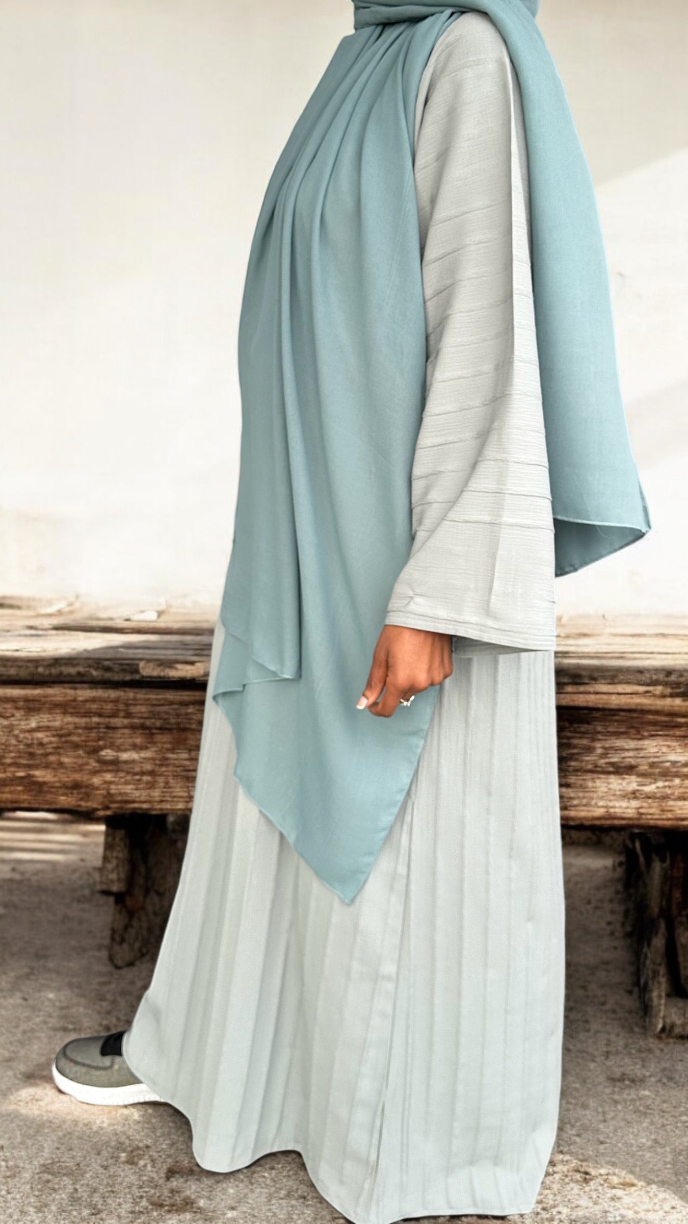 Arminta - Closed abaya