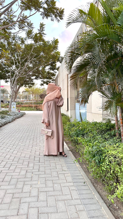 Golden closed abaya