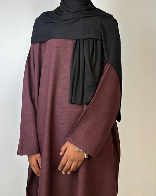 Closed Burgundy Linen Abaya