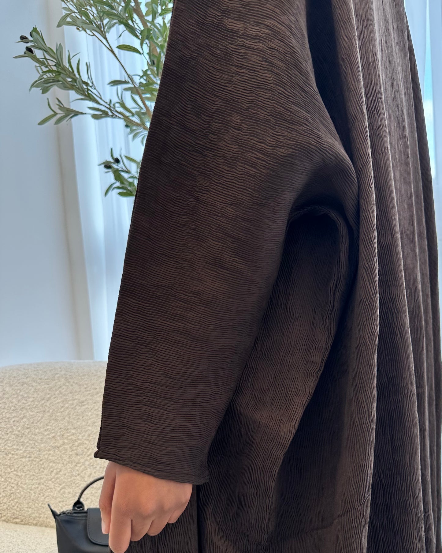 Lumière Charcoal Brown Abaya