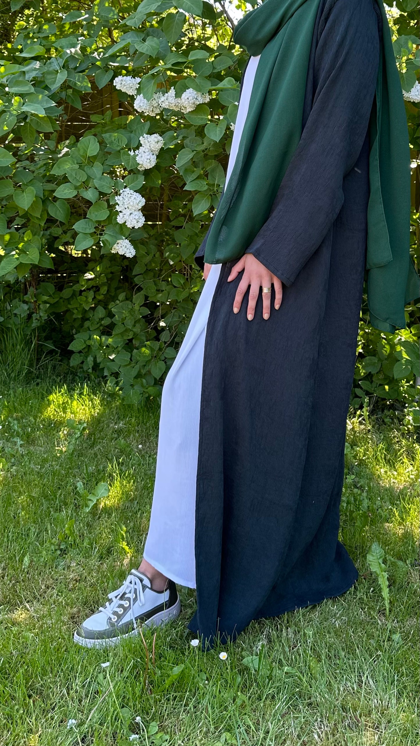 Bottle Green Serenity Abaya