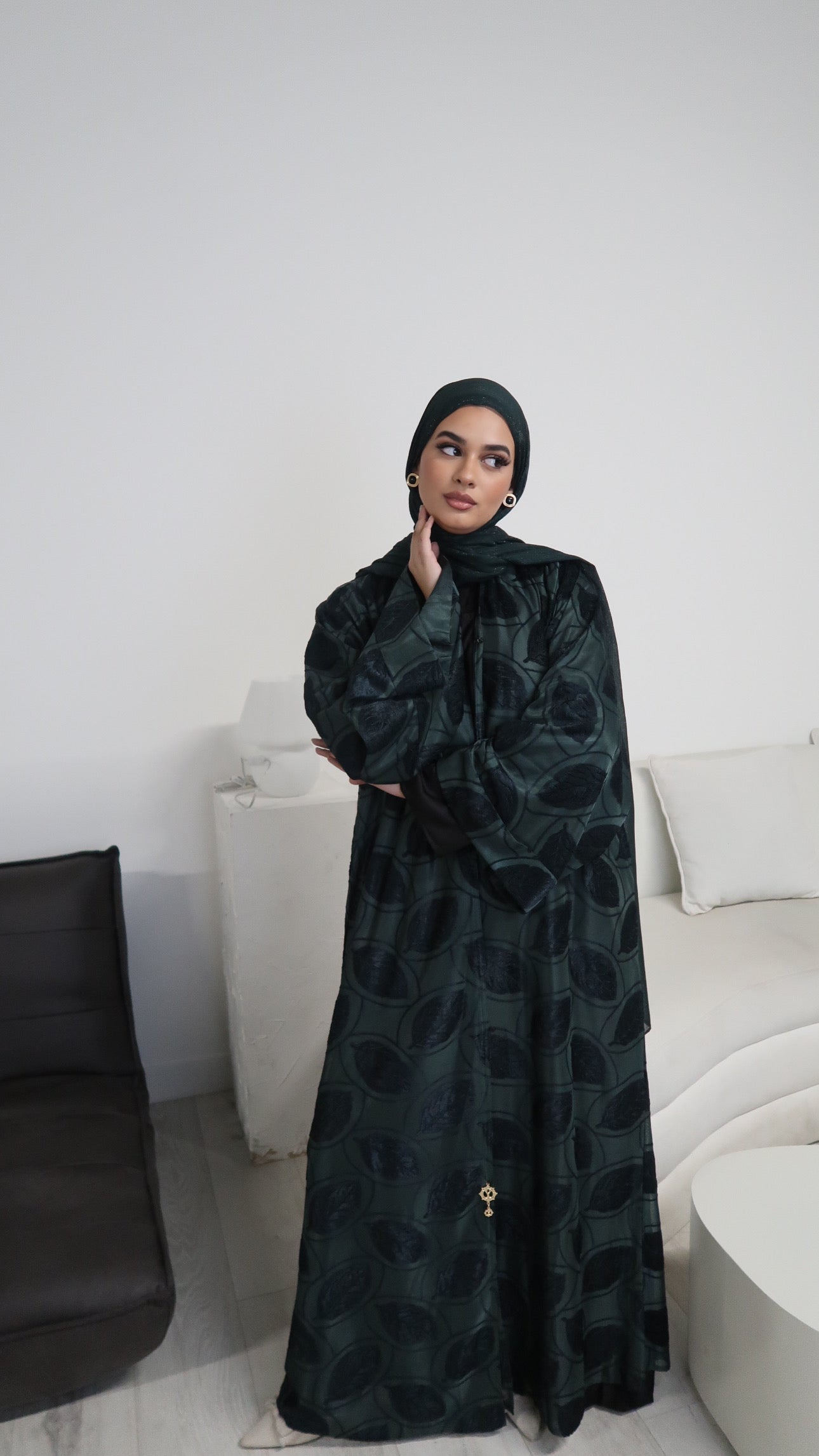 Emerald Velvet Bloom Abaya