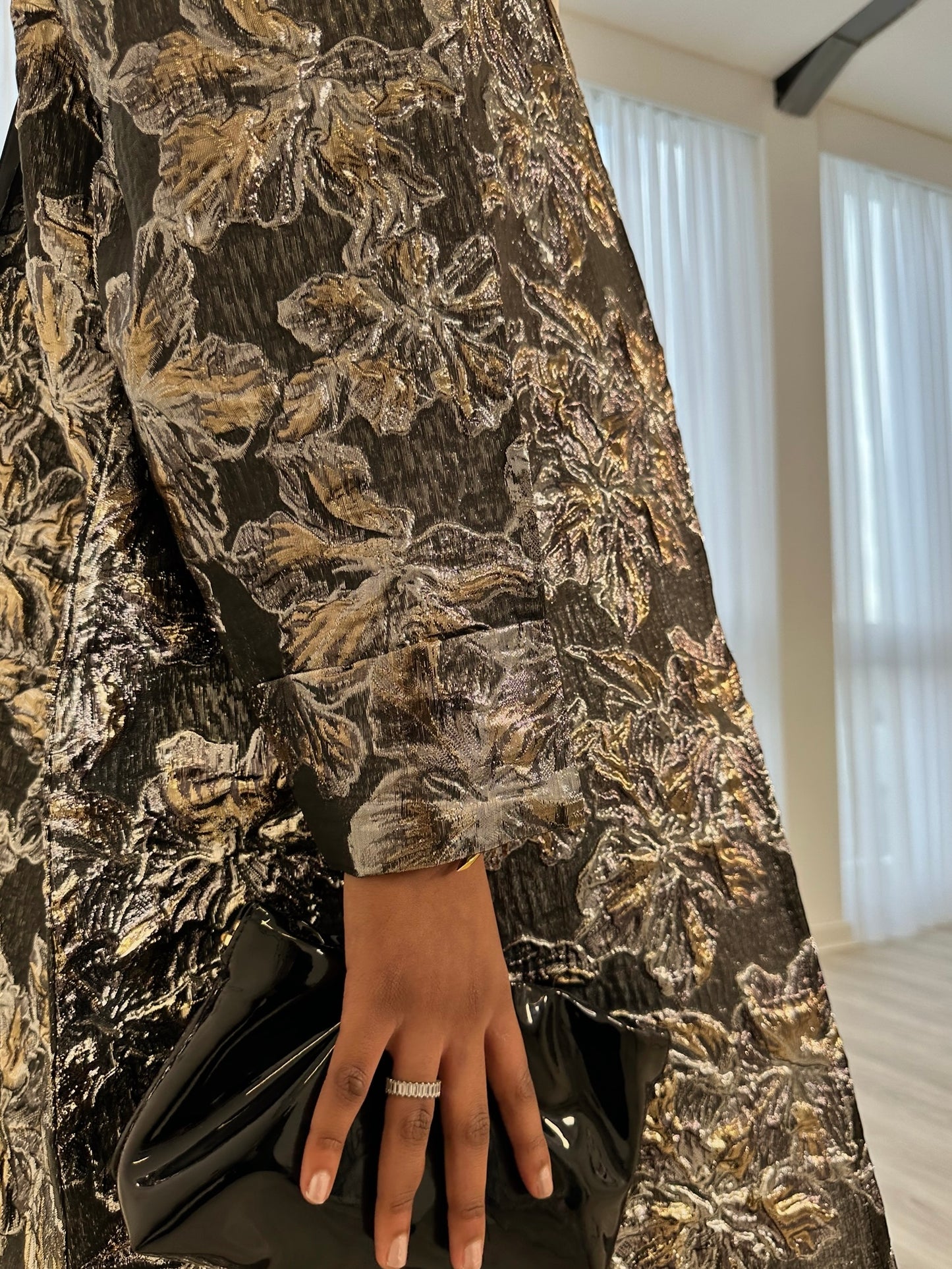 Regal Jacquard Open Abaya