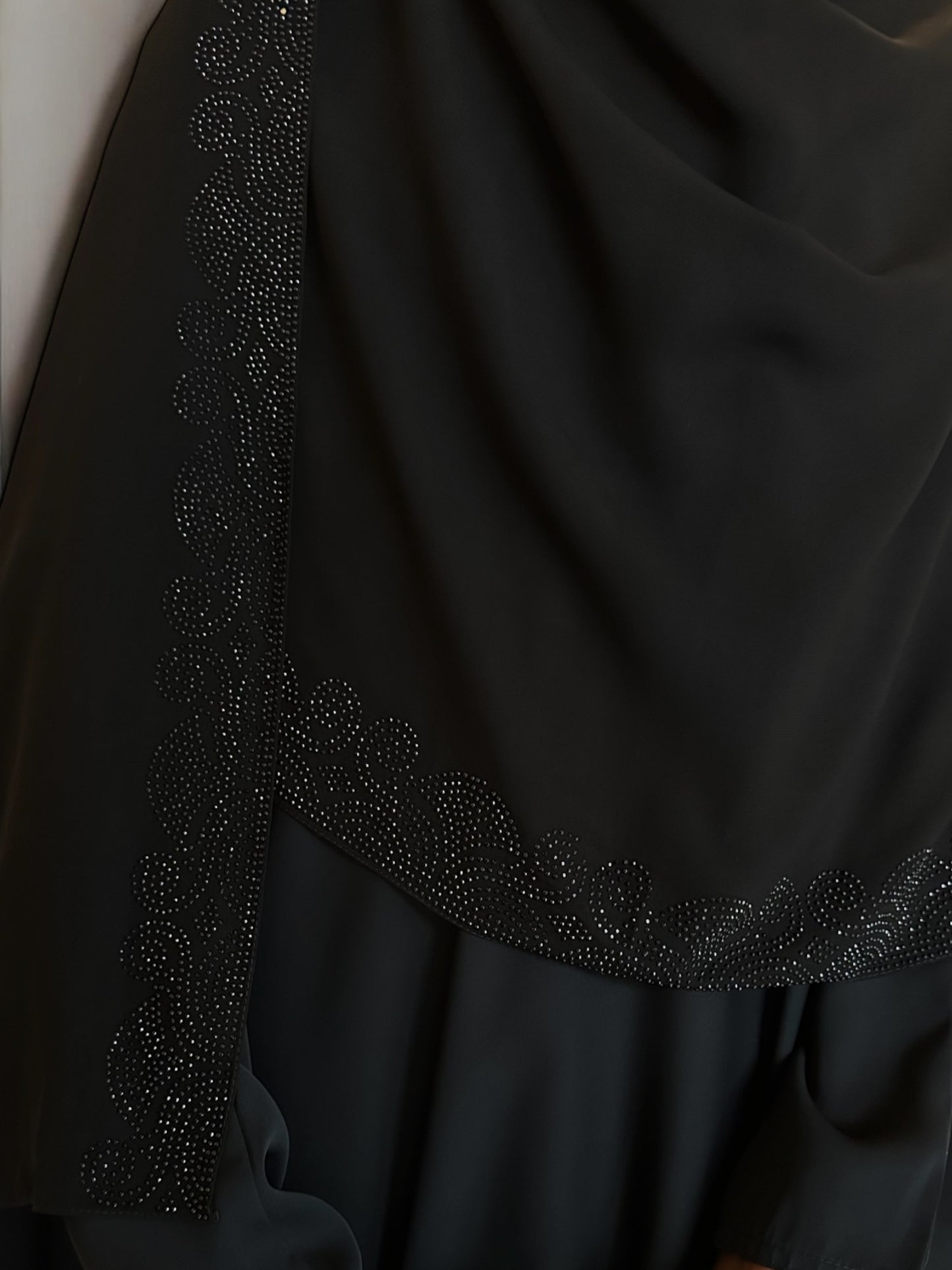 Elegant Black Maxi Hijab