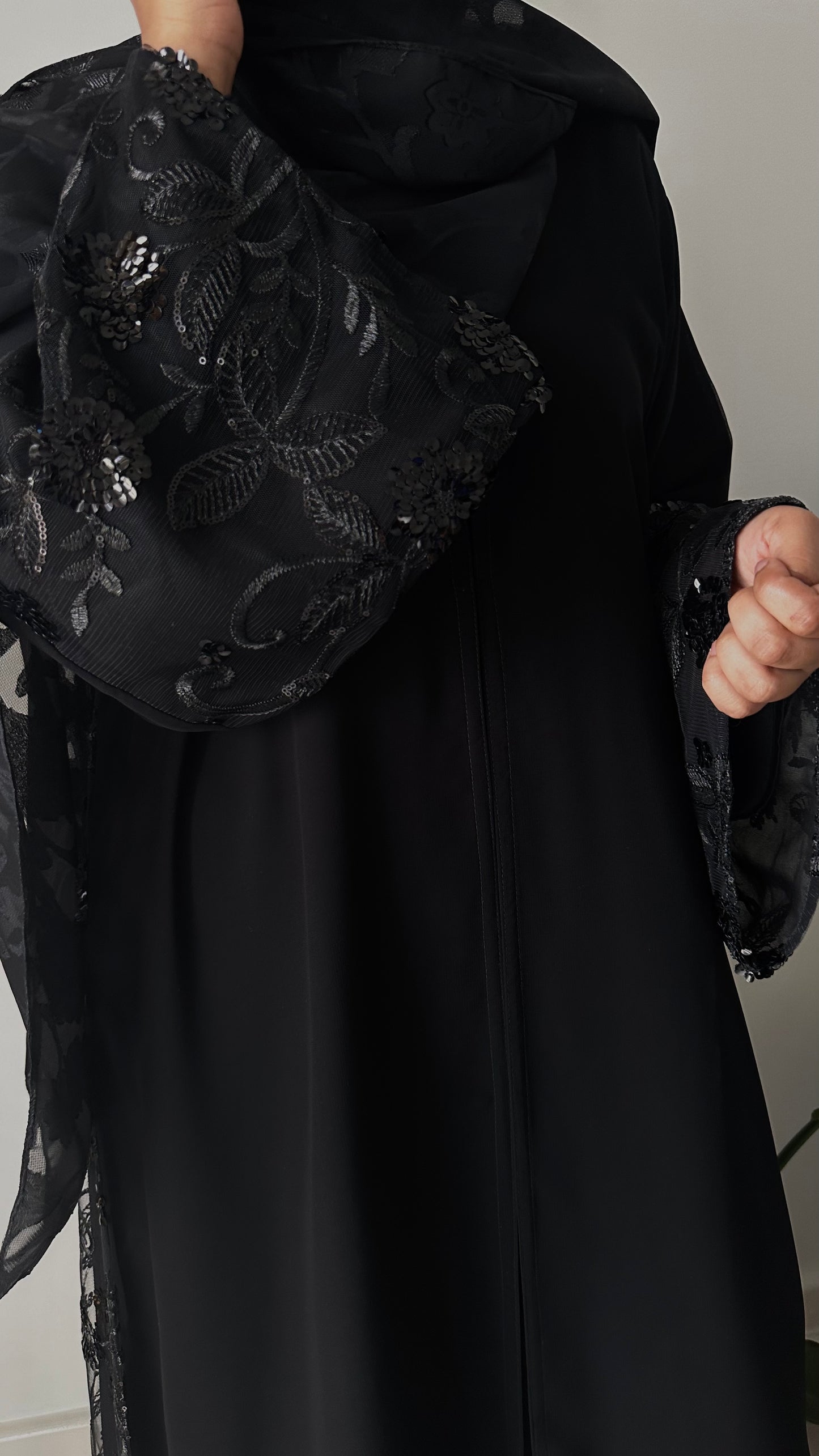 Empress Elegance Abaya