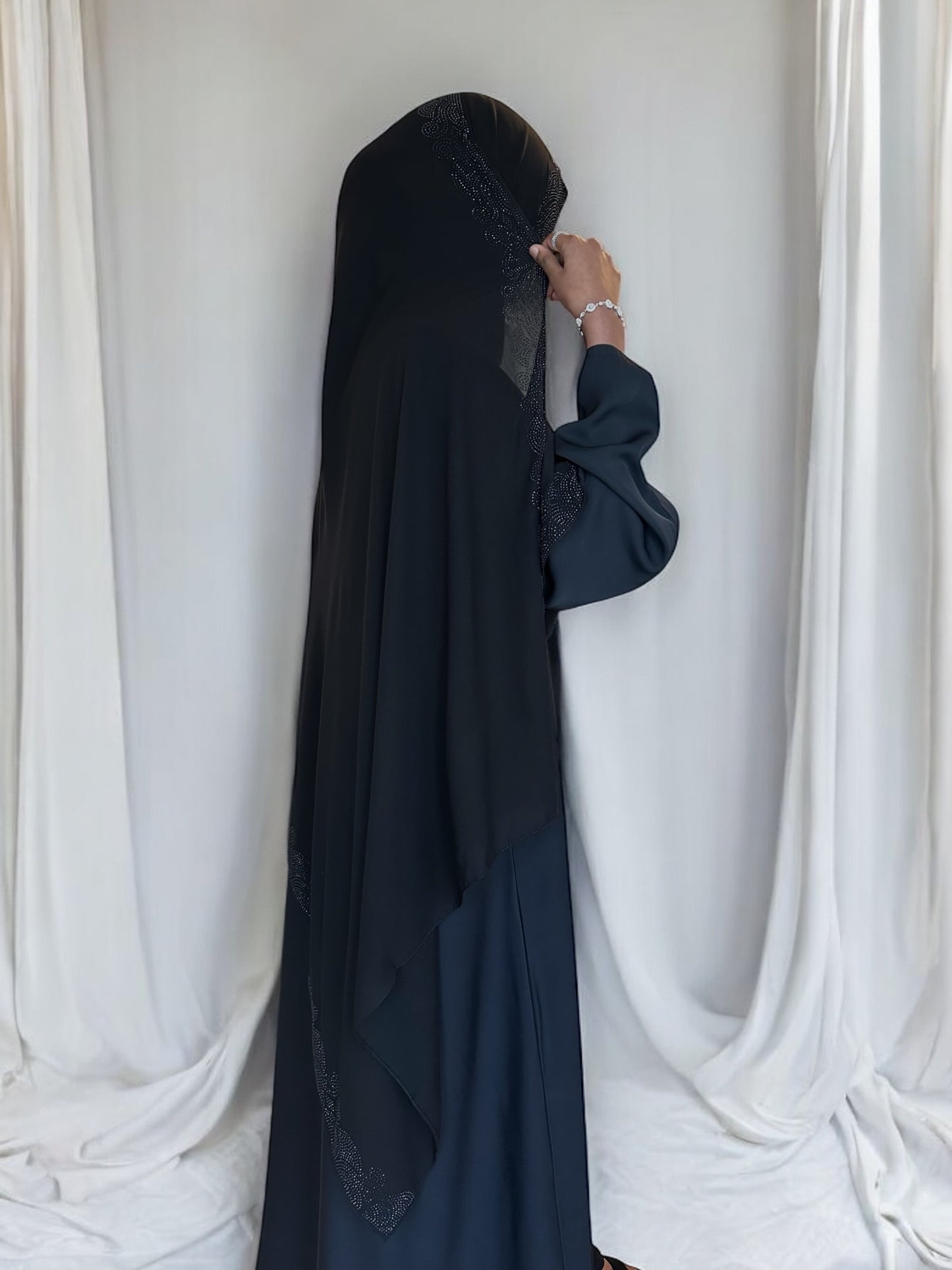 Elegant Black Maxi Hijab