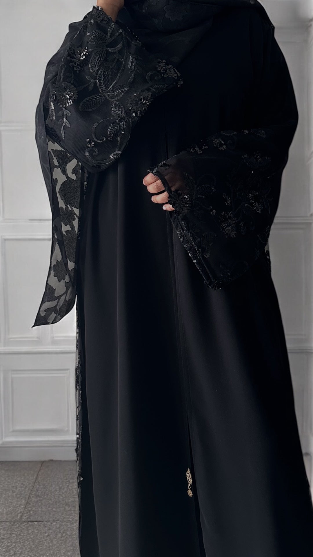 Empress Elegance Abaya