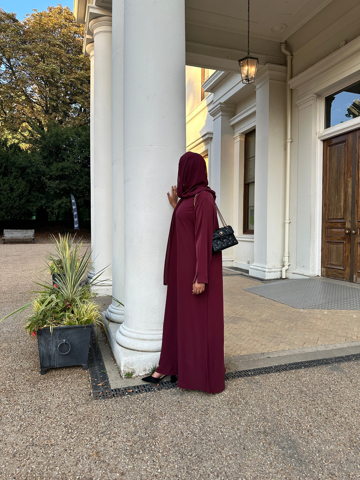 Burgundy Elegance Closed Abaya Set