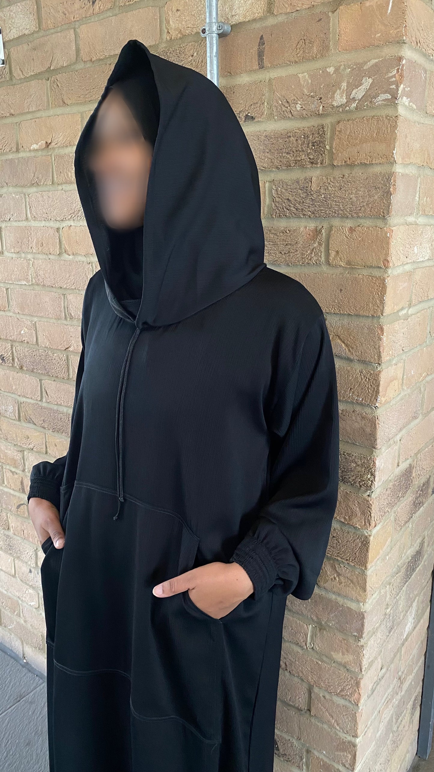 YaSalam’s Hooded Abaya