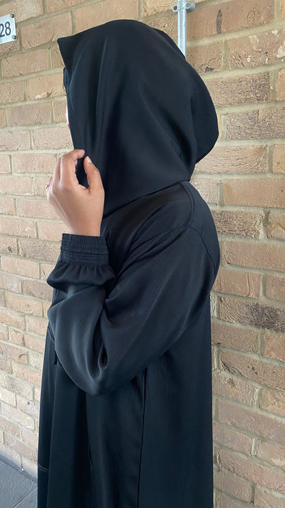 YaSalam’s Hooded Abaya