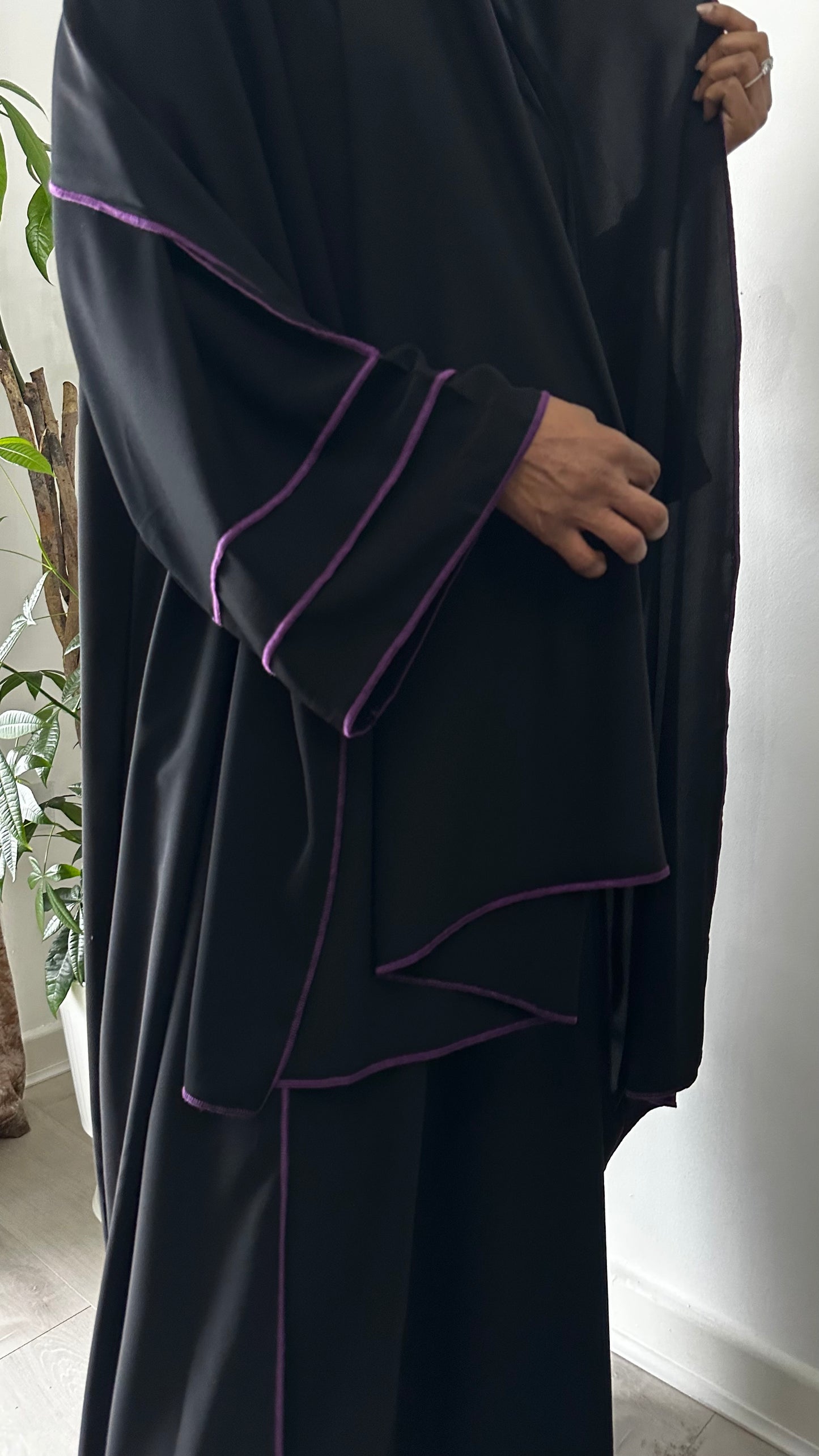 Violet abaya (clearance)